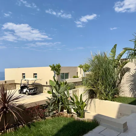 Coast Premium Palasë